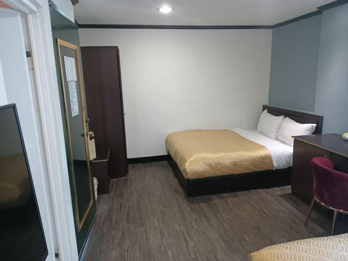 Holiday Business Hotel Taitung Ngoại thất bức ảnh